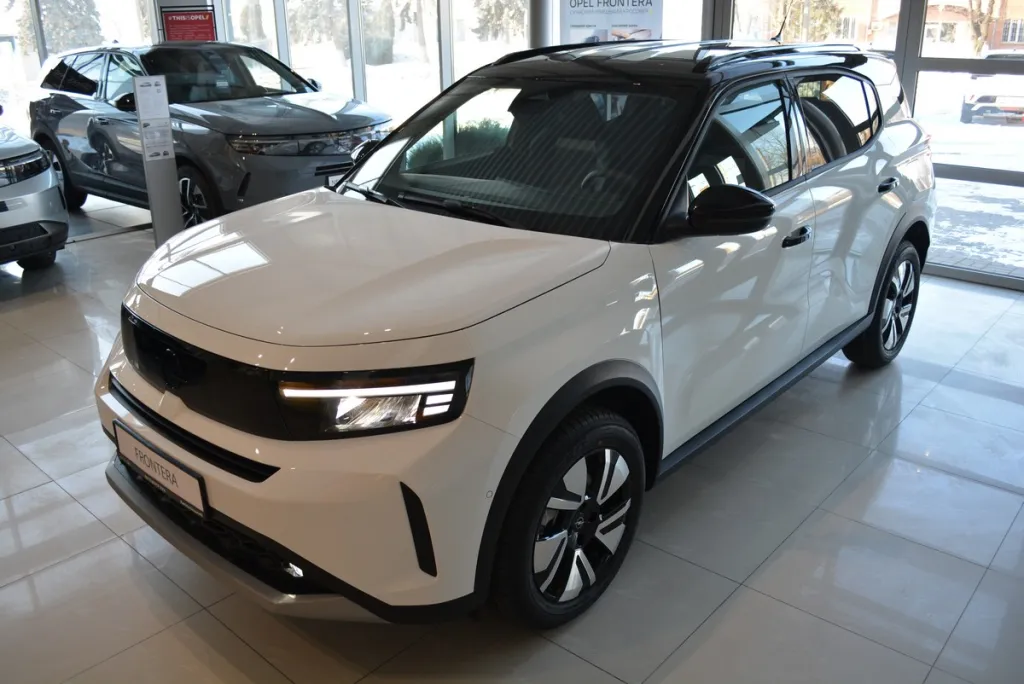 Opel Frontera 1.2 гібрид GS - 2026 рік
