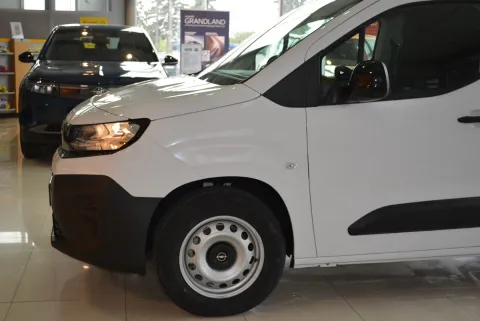 Opel Combo Cargo 1.5d 100к.с. 6МТ L2