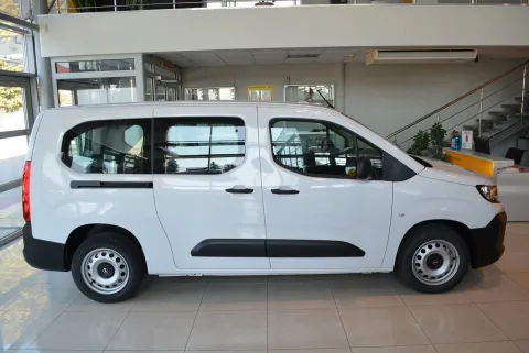 Opel Combo 1.5d 100к.с. 6MT Edition L2 - 2025 рік