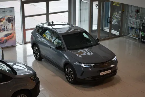 Opel Grandland 1.6 бензин 180 к.с. 6АТ Edition 2025 рік