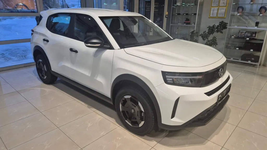 Opel Frontera 1.2 гібрид Edition - 2025 рік