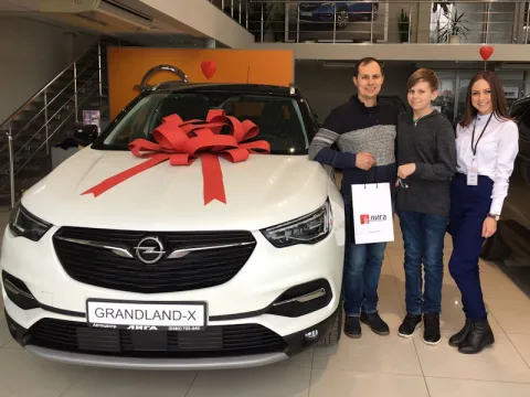 Щасливий клієнт Opel ЛІГА