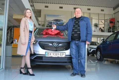 Щасливий клієнт Opel ЛІГА
