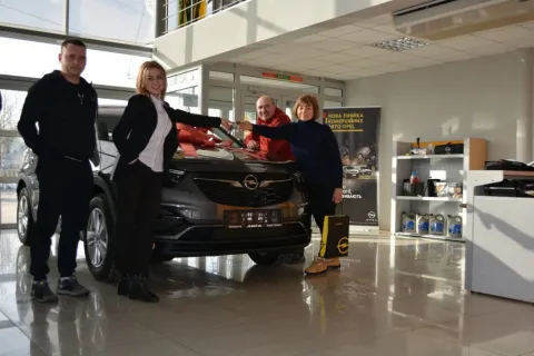Щасливий клієнт Opel ЛІГА