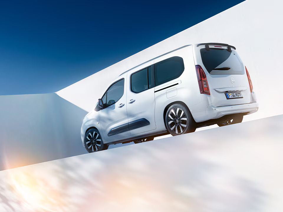 Opel Combo — модифікації та простір
